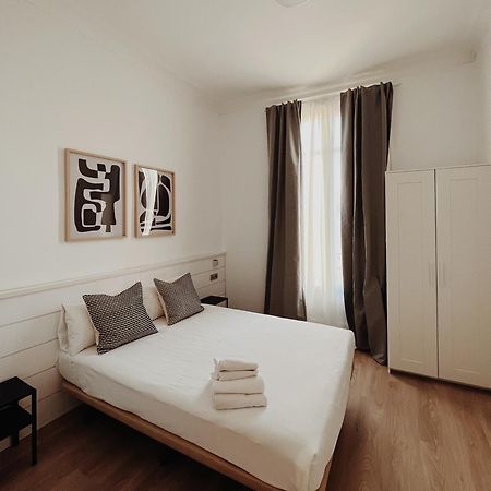 Apartamentos Express By Gaiarooms Барселона Екстериор снимка