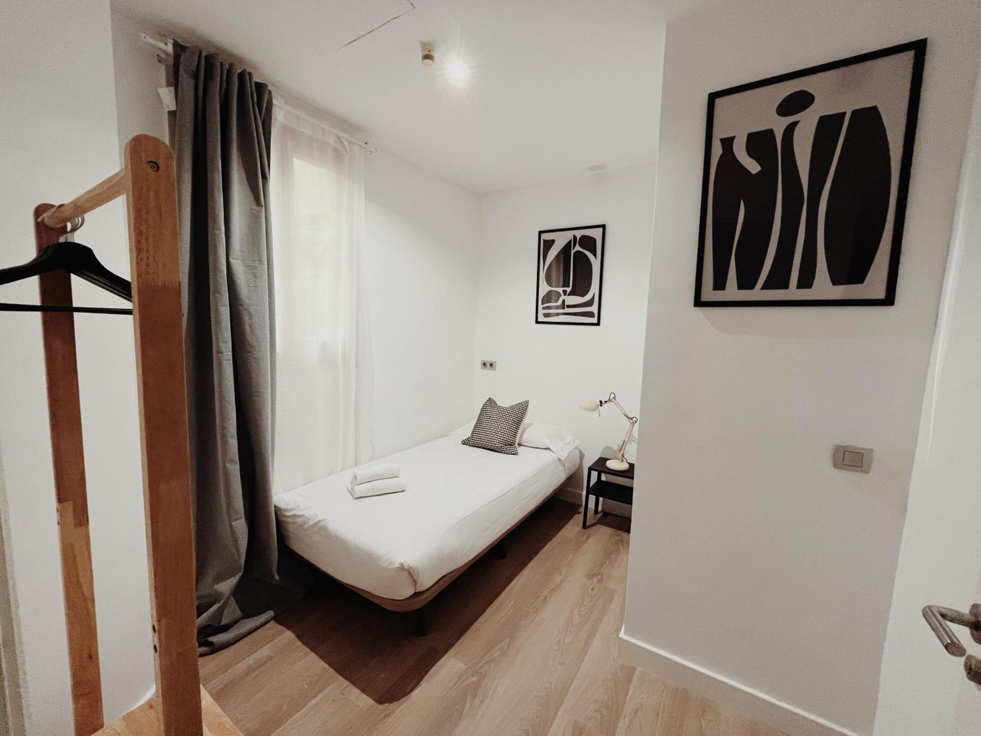 Apartamentos Express By Gaiarooms Барселона Екстериор снимка